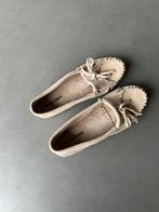 Beige suede Minnetonka mocassins, maat 9 = 39, Ophalen of Verzenden, Zo goed als nieuw, Minnetonka, Instappers