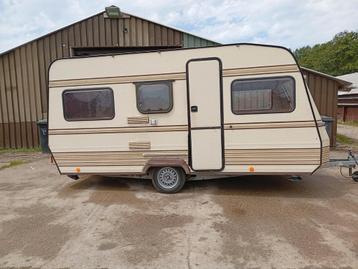 Starters caravan met tent Tec  beschikbaar voor biedingen