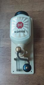 Wandkoffiemolen DE met koperen knop., Ophalen of Verzenden