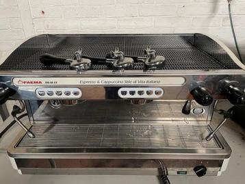 Koffiemachine Faema E98  2 groep beschikbaar voor biedingen