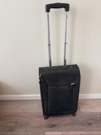 Rolkoffertje zwart, Sieraden, Tassen en Uiterlijk, Koffers, Ophalen of Verzenden, Zo goed als nieuw, Overige materialen, Minder dan 50 cm