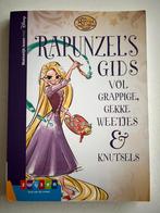 Disney Rapunzel’s gids vol grappige gekke weetjes & knutsels, Boeken, Ophalen of Verzenden, Zo goed als nieuw, Sprookjes, Disney
