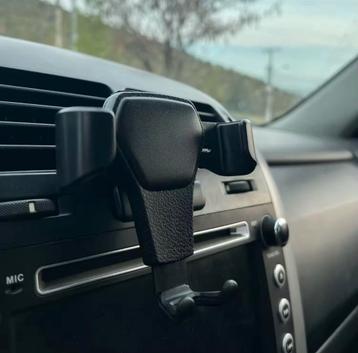Telefoonhouder auto beschikbaar voor biedingen