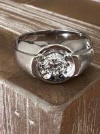 Witgouden herenring met grote diamant en certificaat 0.96ct, Sieraden, Tassen en Uiterlijk, Ringen, Ophalen, 19 tot 20, Heer, Zo goed als nieuw