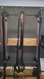 RAW fitness. Opklapbaar Squat rack., Sport en Fitness, Fitnessmaterialen, Ophalen, Zo goed als nieuw, Overige typen