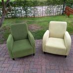 Twee stoelen. Licht-en donkergroen. GRATIS., Ophalen, Gebruikt, Minder dan 75 cm, 50 tot 75 cm