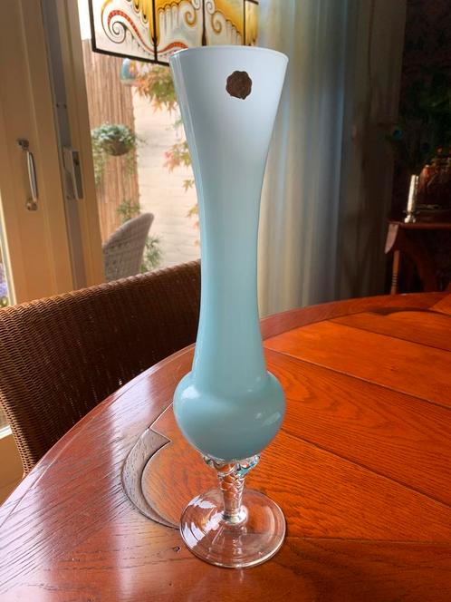 ZEER MOOI VINTAGE MADE IN ITALY 60 ER JAREN OPALINE VAAS, Antiek en Kunst, Antiek | Vazen, Ophalen