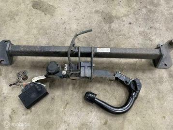 Afneembare trekhaak BMW 2-serie Gran Tourer F46 51125A55239 beschikbaar voor biedingen