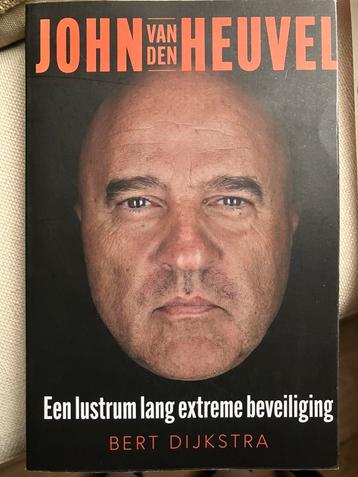 John van den Heuvel - Biografie beschikbaar voor biedingen