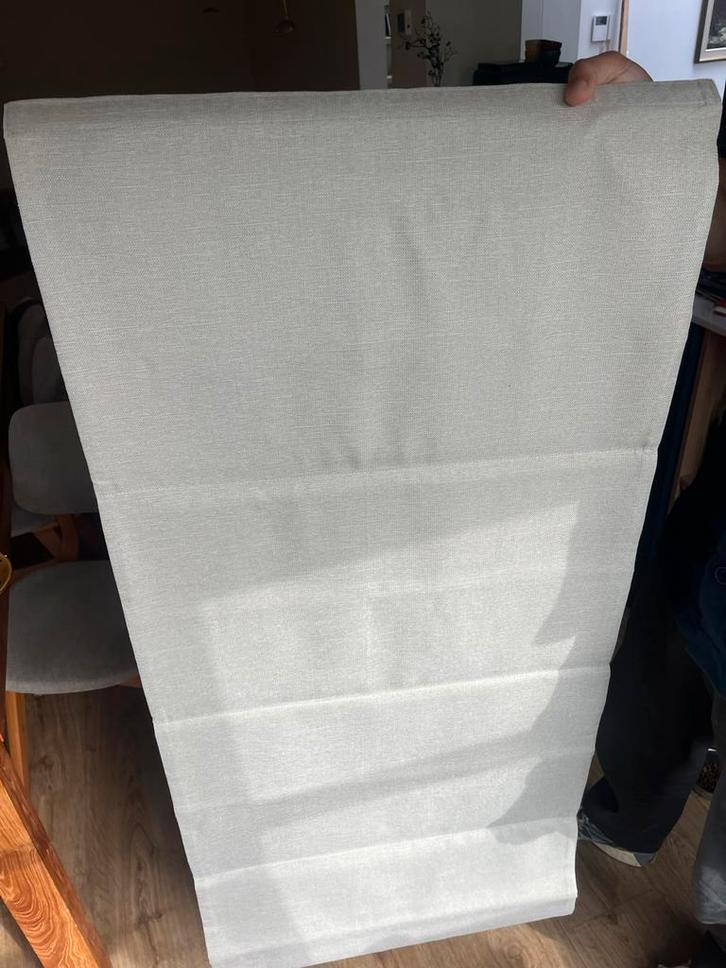 Nieuwe vouwgordijnen beige - in doos!, Huis en Inrichting, Stoffering | Gordijnen en Lamellen, Nieuw, 100 tot 150 cm, 50 tot 100 cm