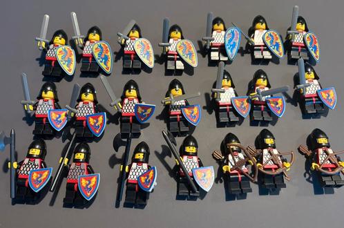 Lego castle of ridders Black Knights 21 stuks compleet, Kinderen en Baby's, Speelgoed | Duplo en Lego, Zo goed als nieuw, Lego