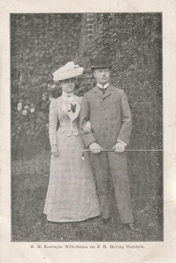 KONINGIN WILHELMINA BEGIN 1900 ZEER MOOIE KAART KJ127 beschikbaar voor biedingen