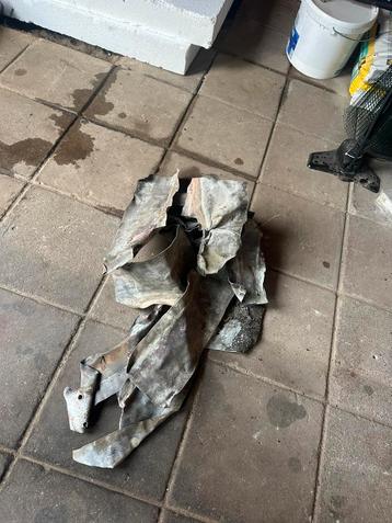 Lood gebruikt beschikbaar voor biedingen
