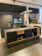 PRATO KASTEN KVIK MOET WEG, Huis en Inrichting, Keuken | Complete keukens, Ophalen, Zwart, Overige typen, Zo goed als nieuw
