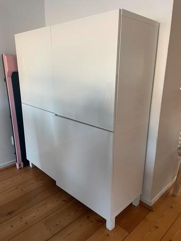 IKEA besta kast