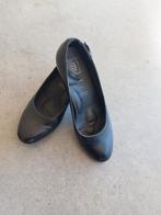 Lage zwarte pumps, Ophalen of Verzenden, Zo goed als nieuw, Zwart
