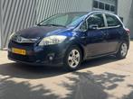 Toyota Auris 1.8 Full Hybrid 5DR CVT 2011 Blauw, Auto's, Euro 5, Stof, 74 €/maand, Zwart