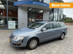 Volkswagen PASSAT 1.9 TDI COMFL. BLUEM-MEENEEMPRIJS!!, Voorwielaandrijving, Gebruikt, 4 cilinders, Origineel Nederlands