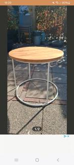 Bijzettafel, Huis en Inrichting, Tafels | Bijzettafels, Minder dan 55 cm, Rond, Zo goed als nieuw, Hout