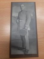 Foto Duitse soldaat in parade-uniform (WW1), Verzamelen, Verzenden, Landmacht, Duitsland, Foto of Poster