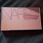 NARS issist make up, Gehele gezicht, Ophalen of Verzenden, Zo goed als nieuw