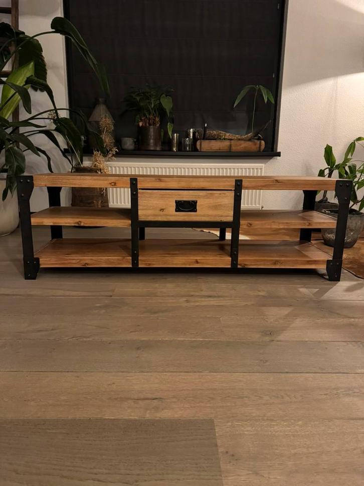 Tv meubel, Huis en Inrichting, Kasten | Televisiemeubels, Zo goed als nieuw, Minder dan 100 cm, 100 tot 150 cm, 25 tot 50 cm, Ophalen