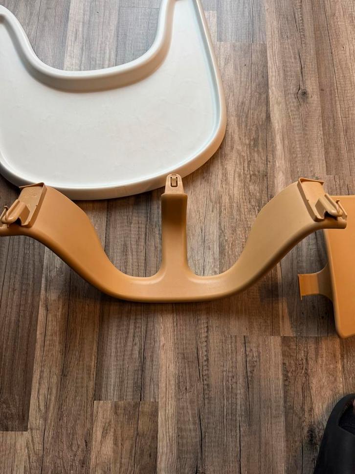 Stokke Baby Set + Tray - Zo Goed Als Nieuw!, Kinderen en Baby's, Kinderstoelen, Zo goed als nieuw, Meegroeistoel, Afneembaar eetblad