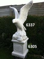 Adelaar met zuil, Ophalen, Nieuw, Beton, Dierenbeeld