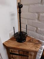 Gietijzeren Gietijzer  keukenrolhouder keukenrol, Ophalen of Verzenden