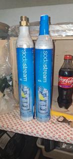 Soda stream apparaat + 2 nieuwe gasflessen, Ophalen, Gebruikt