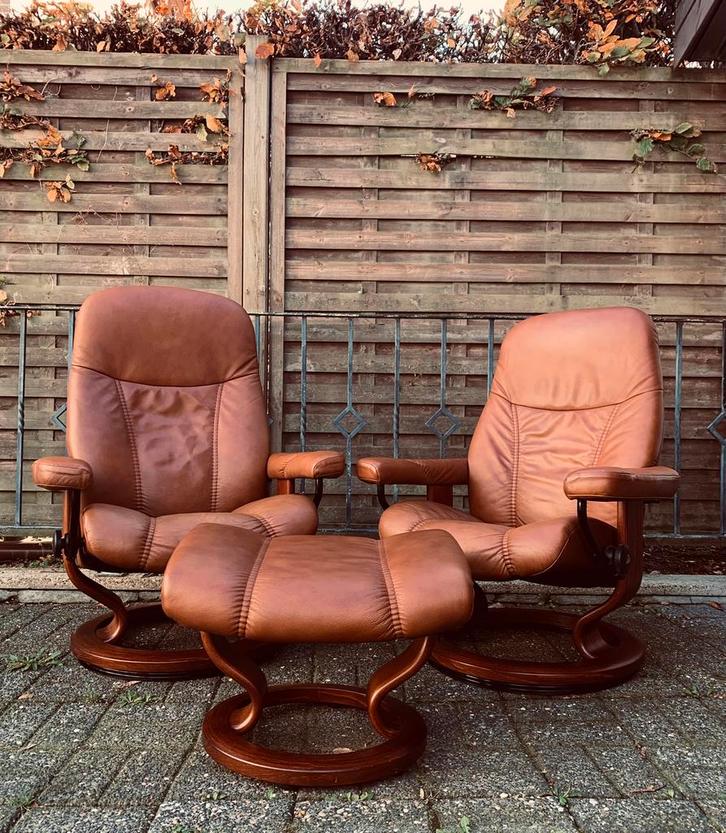 Set van 2 Stressless relaxfauteuils & 1 hocker, Huis en Inrichting, Fauteuils, Leer, 75 tot 100 cm, Ophalen of Verzenden