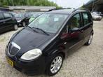 Lancia Musa lancia musa 1.4 16v automaat cruise control airc, Voorwielaandrijving, Gebruikt, Beige, 400 kg