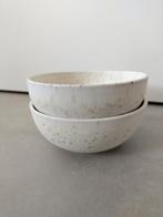 By fonQ servies crème gespikkeld schaaltjes 15 cm 2 stuks, Huis en Inrichting, Verzenden, Nieuw, Overige stijlen, Schaal of Schalen