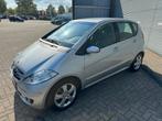 Mercedes-Benz A-Klasse 1.7 A180 5DRS CVT 2005 Grijs, Auto's, Mercedes-Benz, Zwart, 4 cilinders, 400 kg, Leder en Stof
