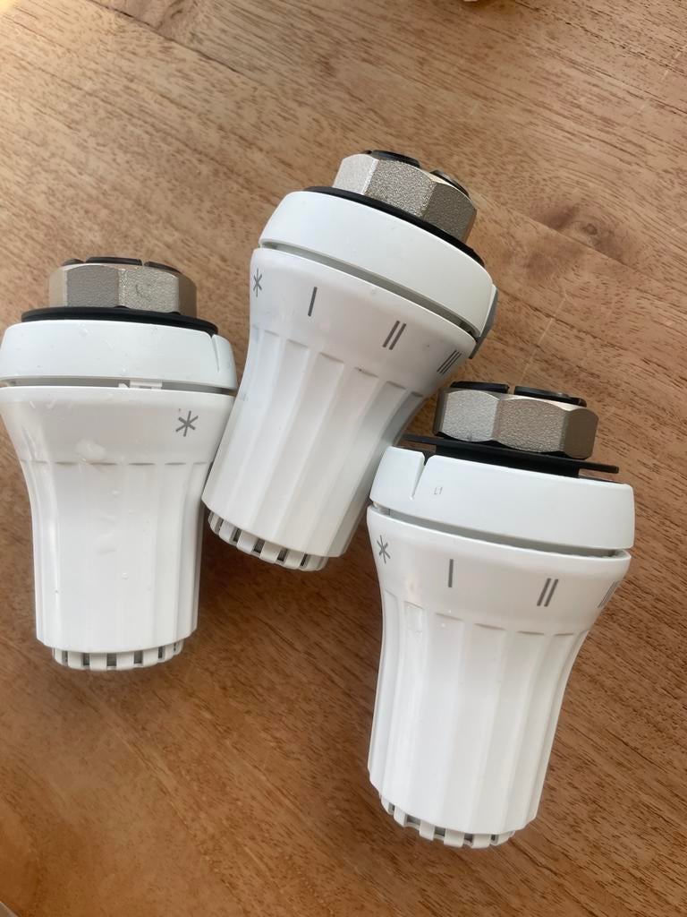 Danfoss radiator knoppen M30 RAE-K 5034, Ophalen of Verzenden, Zo goed als nieuw