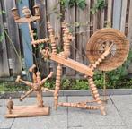 Meer dan 200 jaar oude spinnewiel, Hobby en Vrije tijd, Spinnewielen en Spinnen, Ophalen, Refurbished, Spinnewiel