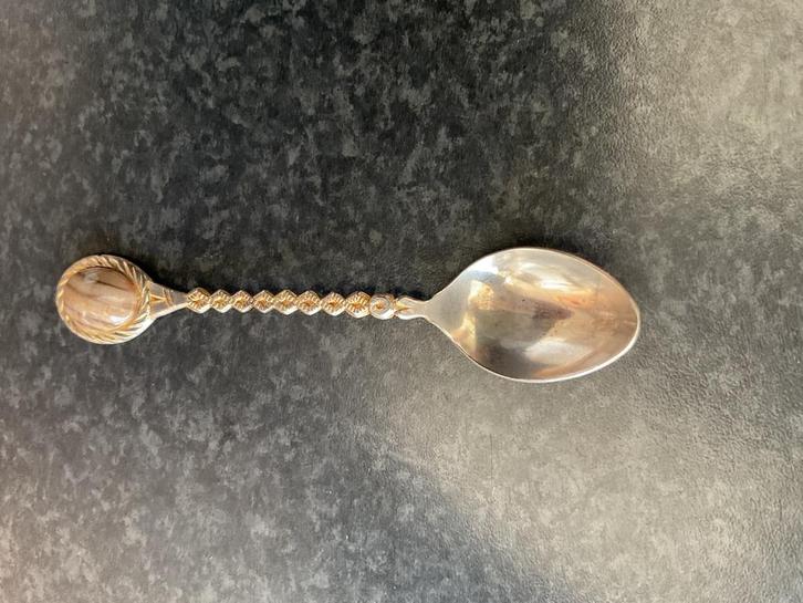 Antiek theelepeltje met stenen detail, Antiek en Kunst, Antiek | Bestek, Ophalen of Verzenden