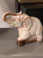 Plastiek olifant jr 60/70, Ophalen of Verzenden, Zo goed als nieuw, Dier