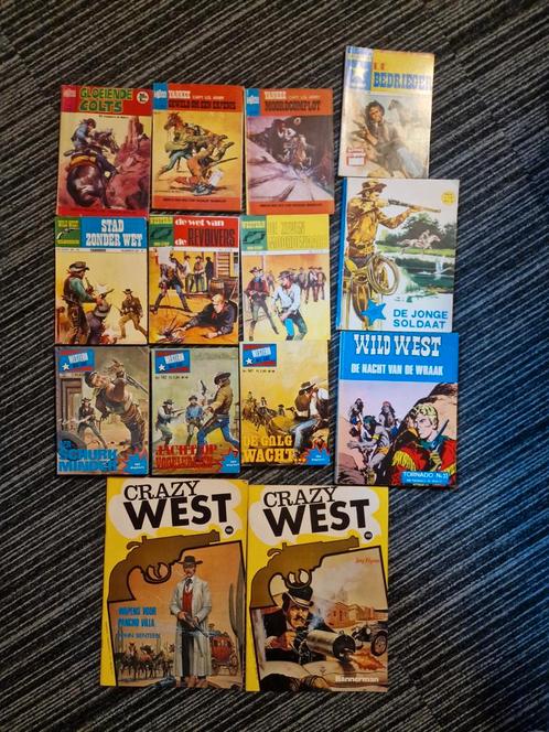Vintage Western Stripboeken en verhalen magazines, Boeken, Stripboeken, Gelezen, Meerdere stripboeken, Ophalen of Verzenden