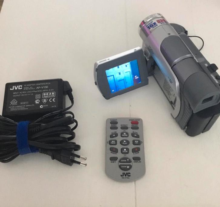 JVC Camera GR-D20E, Audio, Tv en Foto, Videocamera's Digitaal, Gebruikt, Camera, Mini dv, JVC, 8 tot 20x, Ophalen