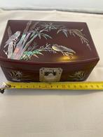 antieke naaidoos, Antiek en Kunst, Ophalen of Verzenden, Dames