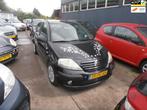 Citroen C3 1.4i Différence st bekr airco elek pak nap apk, Voorwielaandrijving, Zwart, Handgeschakeld, 39 €/maand
