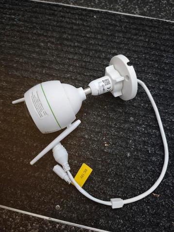 1x Ezviz CS-CV310 buiten camera  beschikbaar voor biedingen