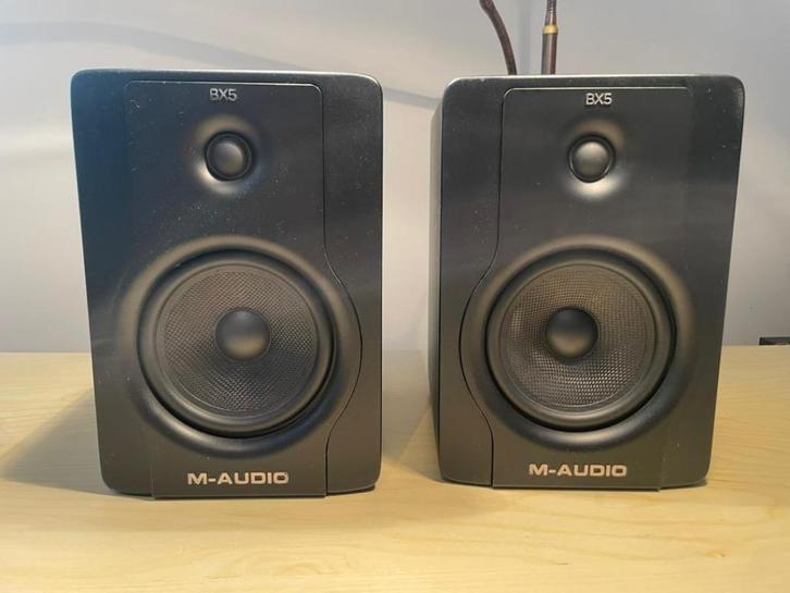 M-Audio BX5 D2 studiomonitor speakers (set) – incl. kabels, Audio, Tv en Foto, Luidsprekers, Gebruikt, Front, Rear of Stereo speakers