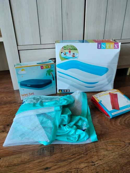 Intex opblaas zwembad (2.62x1.75x56), afdekzeil en luchtbed, Kinderen en Baby's, Speelgoed | Buiten | Opblaasfiguren, Nieuw, Ophalen