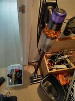 dyson v15, Witgoed en Apparatuur, Stofzuigers, Gebruikt, Ophalen of Verzenden, Minder dan 1200 watt