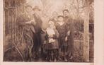 Tiel FOTOKAART - Familie Verhage? (oude kaart), Ophalen of Verzenden, 1920 tot 1940, Ongelopen, Gelderland