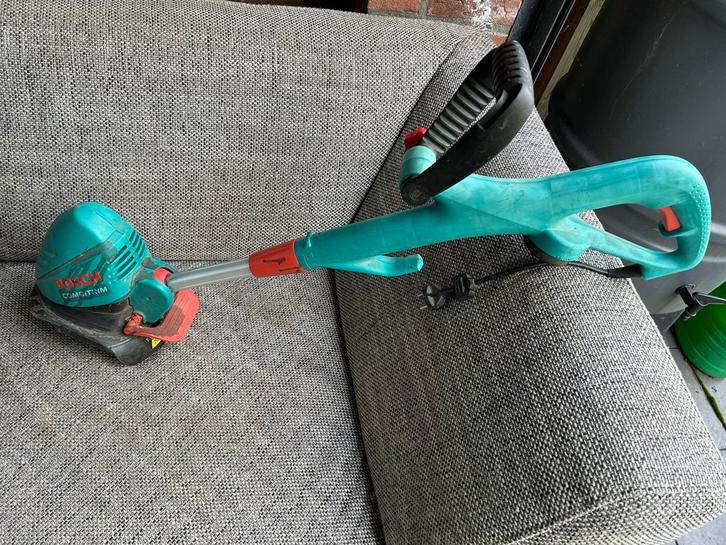 Bosch Combitrim Grastrimmer - Gebruikt, Tuin en Terras, Grastrimmers, Gebruikt, Elektrisch, 10 tot 30 cm, Ophalen of Verzenden