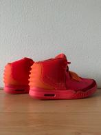 Nike Air Yeezy 2 Red October - maat 44, Overige kleuren, Nike Air, Ophalen of Verzenden, Sneakers of Gympen