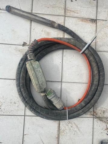 Beton Trilnaald - Lati beschikbaar voor biedingen